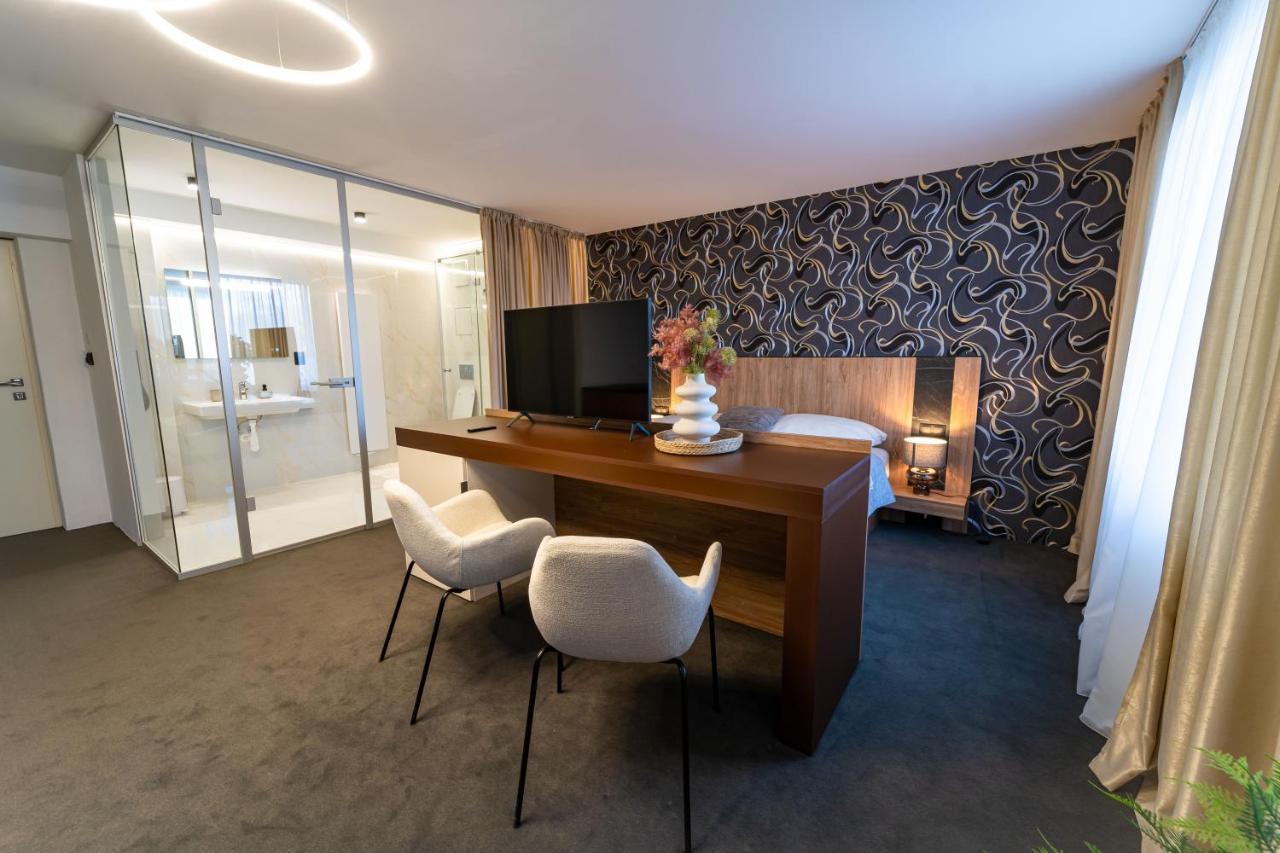 Hotel Zemplin Trebisov Dış mekan fotoğraf