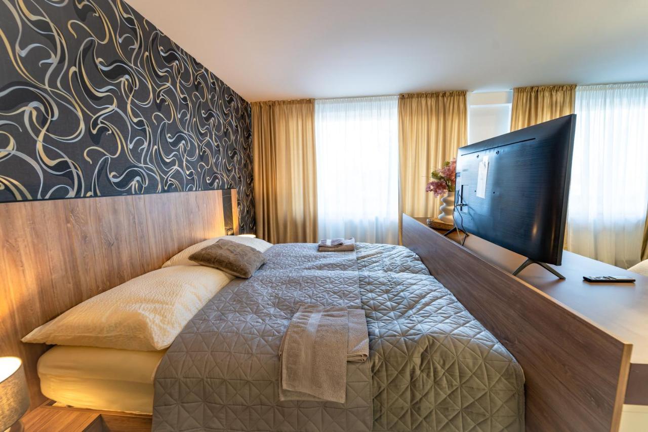 Hotel Zemplin Trebisov Dış mekan fotoğraf